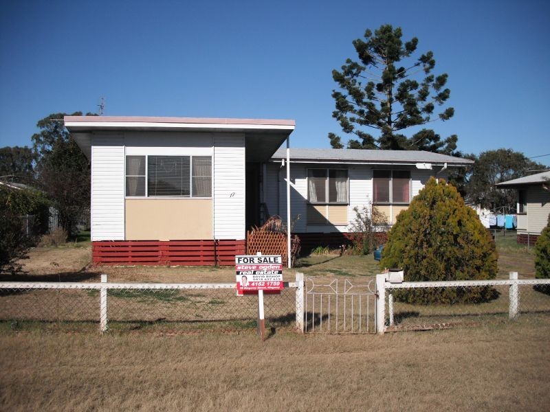 17 Earl Street, Kingaroy QLD 4610
