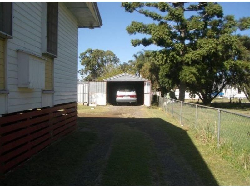 17 Earl Street, Kingaroy QLD 4610