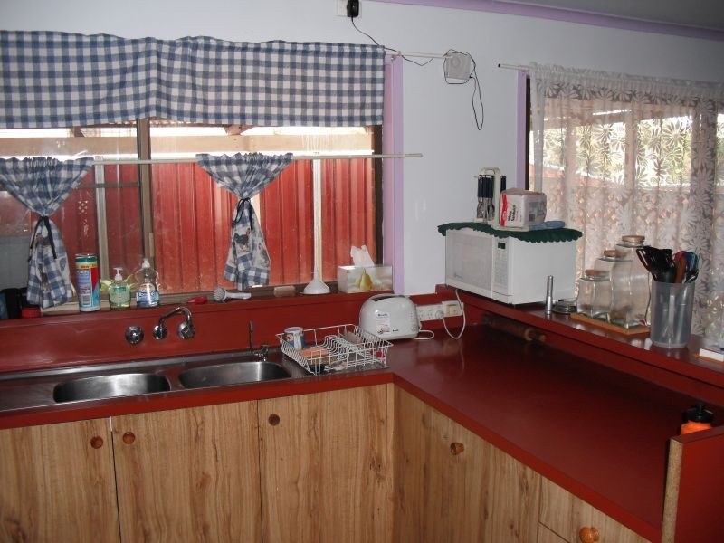 18 Roberta Street, Kingaroy QLD 4610