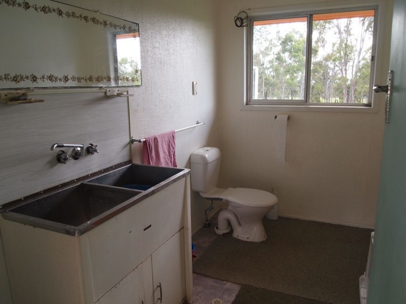 1559 Memerambi Barkers Creek Rd, Wattle Camp QLD 4615