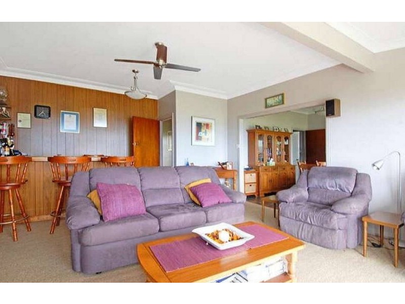 175 Farmborough Road, Farmborough Heights NSW 2526