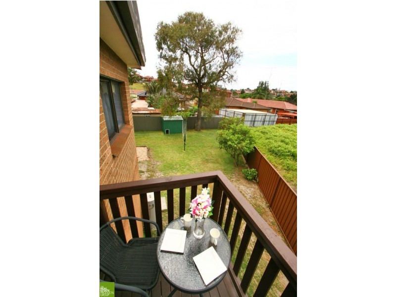 1/68 Jane Avenue, Lake Heights NSW 2502