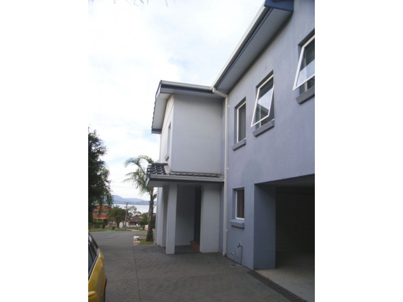 1/55 Cuthbert Drive, Mount Warrigal NSW 2528