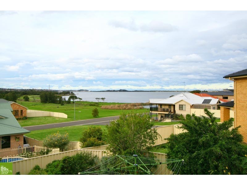 3 wistari avenue, Kanahooka NSW 2530