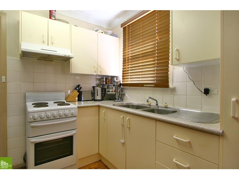 40 southampton street, Berkeley NSW 2506