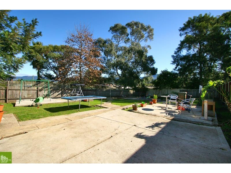 40 southampton street, Berkeley NSW 2506