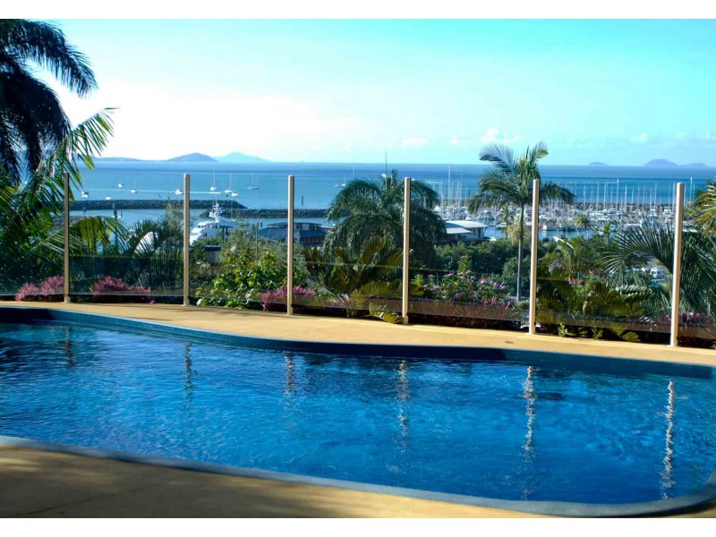 4 Airlie Crescent, Airlie Beach QLD 4802