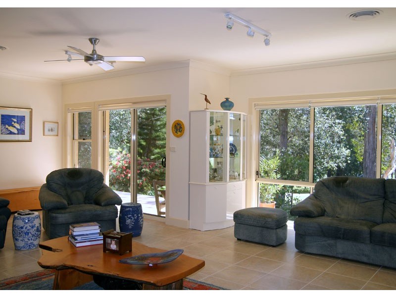 31 Clyde St, Mollymook NSW 2539