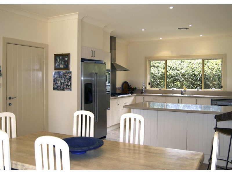 31 Clyde St, Mollymook NSW 2539