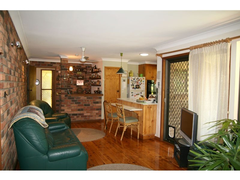 26 Clissold St, Mollymook NSW 2539