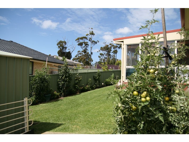 96 Golden Wattle Dr, Ulladulla NSW 2539