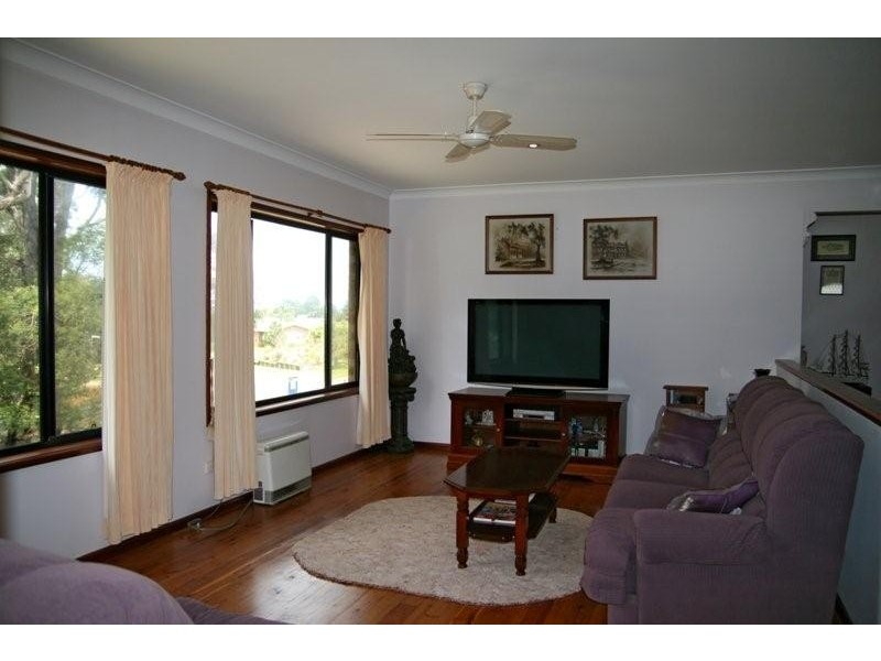 34 Oxley Cres, Mollymook NSW 2539