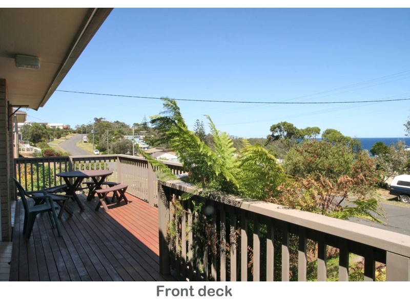 133 Mitchell Pde, Mollymook NSW 2539