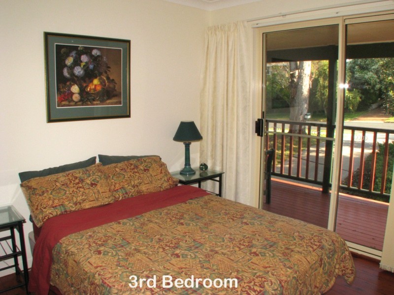 64 Tallwood Ave, Mollymook NSW 2539