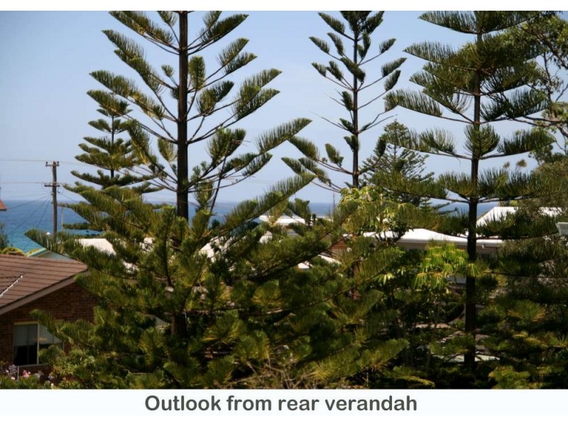 80 Lockhart Ave, Mollymook NSW 2539