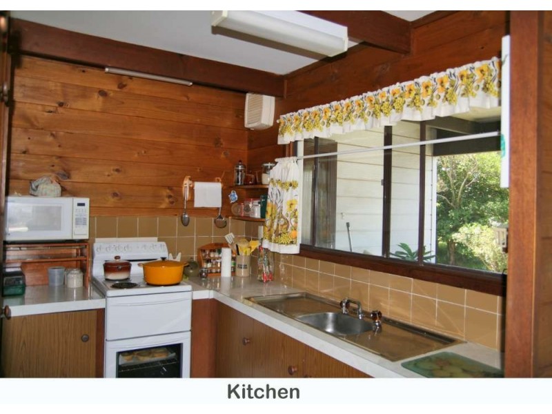 80 Lockhart Ave, Mollymook NSW 2539