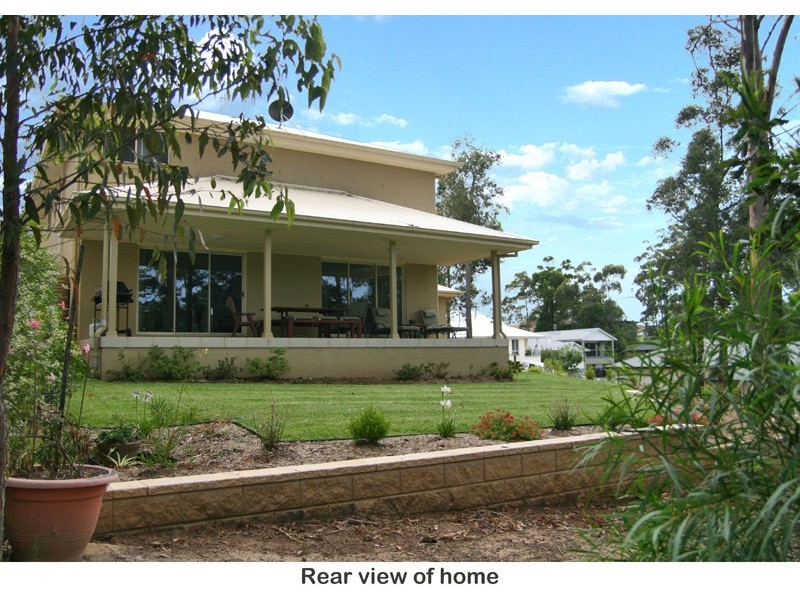 13 Yarrawonga Dr, Mollymook NSW 2539