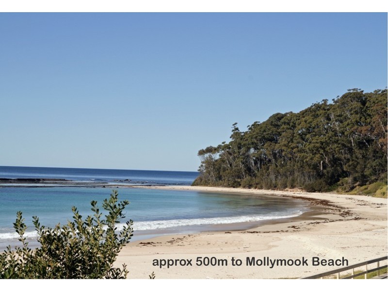 34 Clissold St, Mollymook NSW 2539
