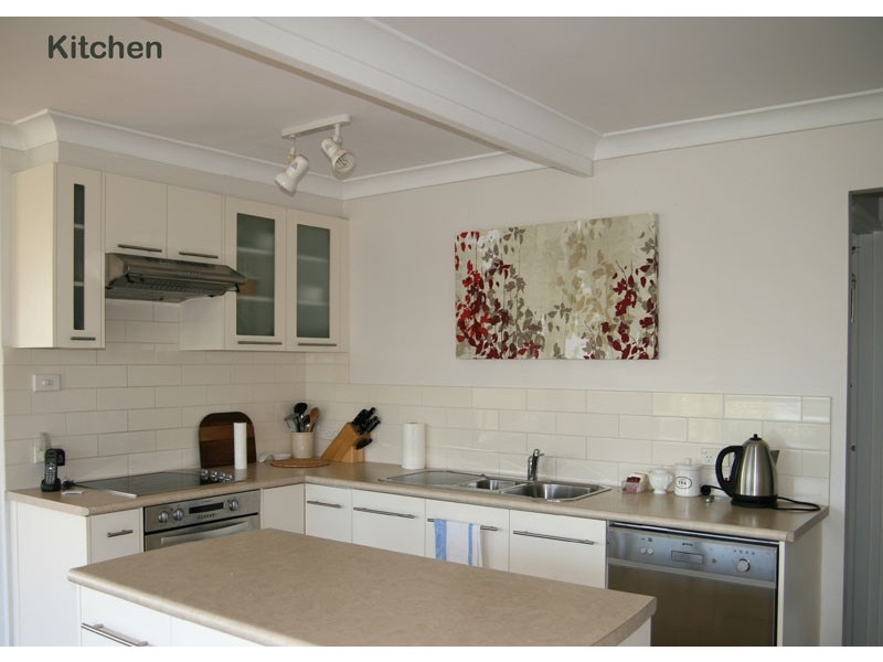 166 Matron Porter Drive, Mollymook NSW 2539