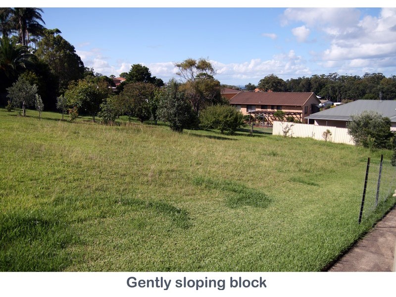 16 Princes Hwy, Mollymook NSW 2539