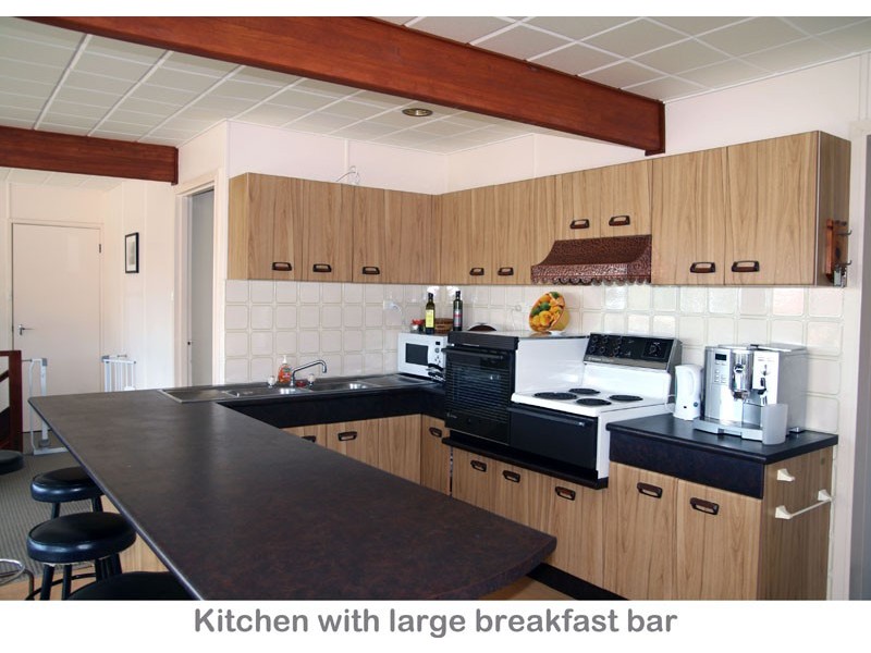 85 Carroll Ave, Mollymook NSW 2539