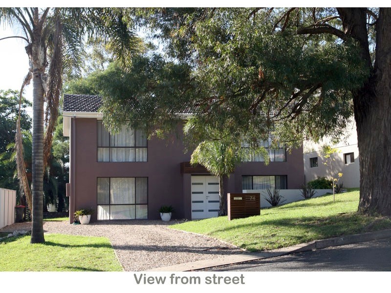 74 Carroll Ave, Mollymook NSW 2539