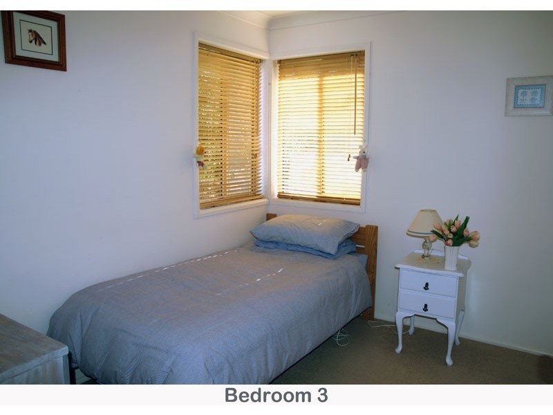 9 Jones Ave, Mollymook NSW 2539