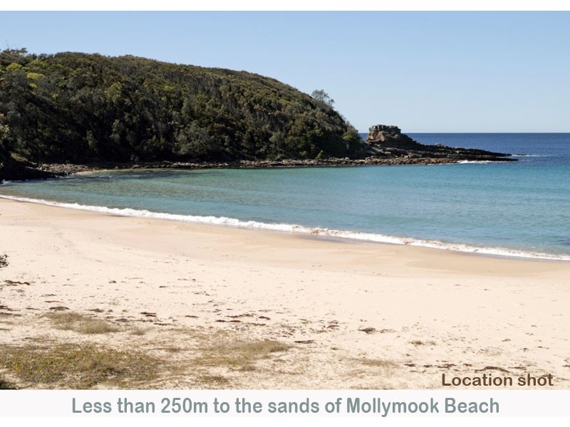 9 Jones Ave, Mollymook NSW 2539