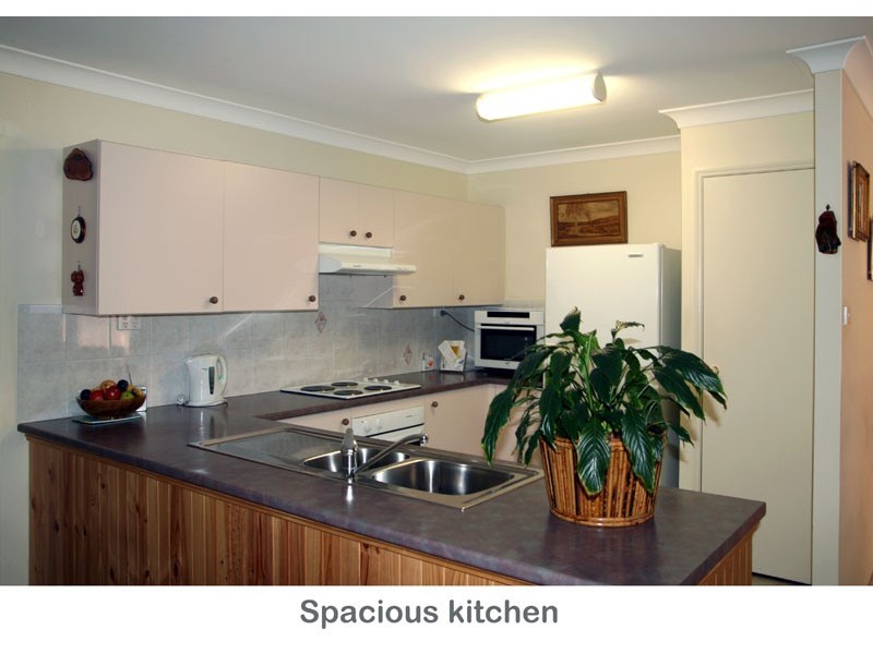 39 Oxley Cres, Mollymook NSW 2539