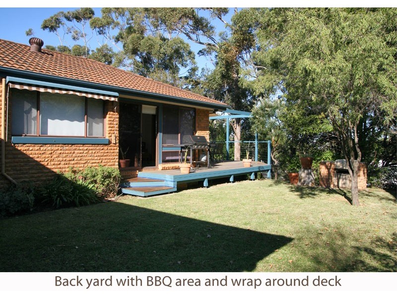 73 Bannister Head Rd, Mollymook Beach NSW 2539