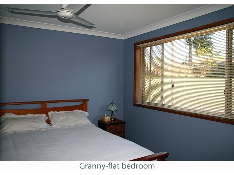 5 Toorak Close, Mollymook NSW 2539