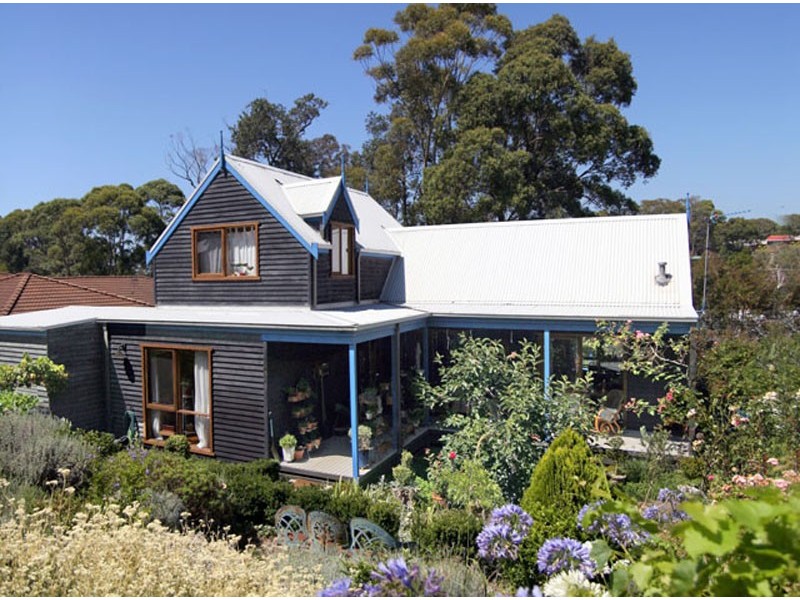 7 Anker Ave, Mollymook NSW 2539