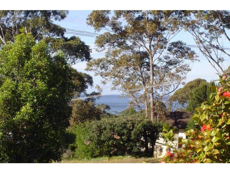 29 Tallwood Ave, Mollymook NSW 2539