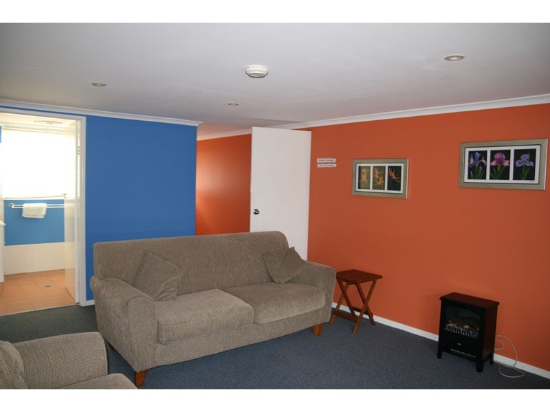 29 Tallwood Ave, Mollymook NSW 2539