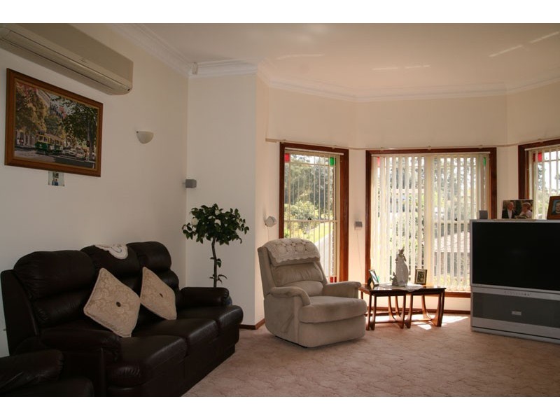 11 Sagitarius Way, Narrawallee NSW 2539