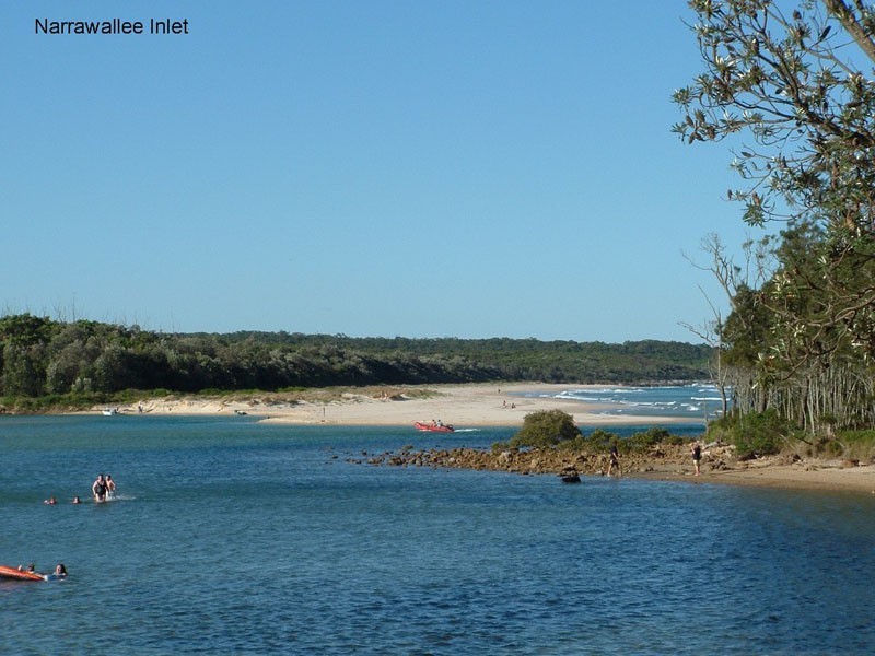 2 Macleay St, Narrawallee NSW 2539