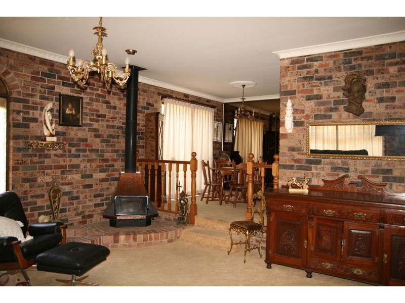 7 Bannister Head Rd, Mollymook NSW 2539