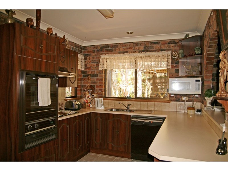 7 Bannister Head Rd, Mollymook NSW 2539