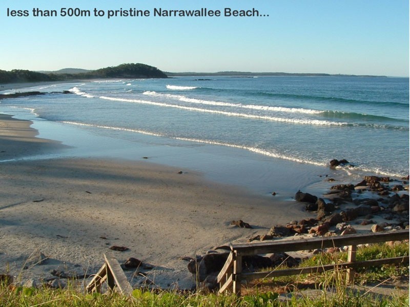 7 Bannister Head Rd, Mollymook NSW 2539