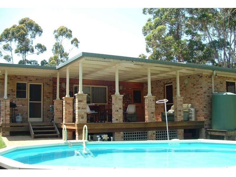 41 Bangalow St, Narrawallee NSW 2539