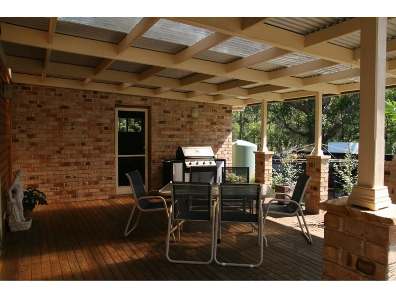 41 Bangalow St, Narrawallee NSW 2539