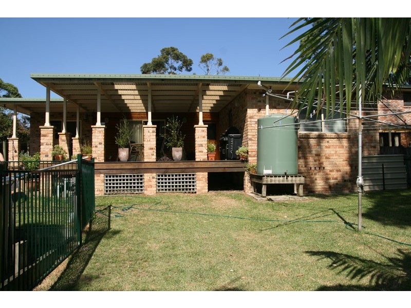 41 Bangalow St, Narrawallee NSW 2539