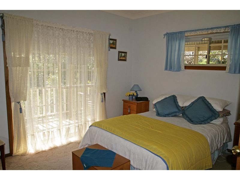 14 Molloy Street, Mollymook NSW 2539