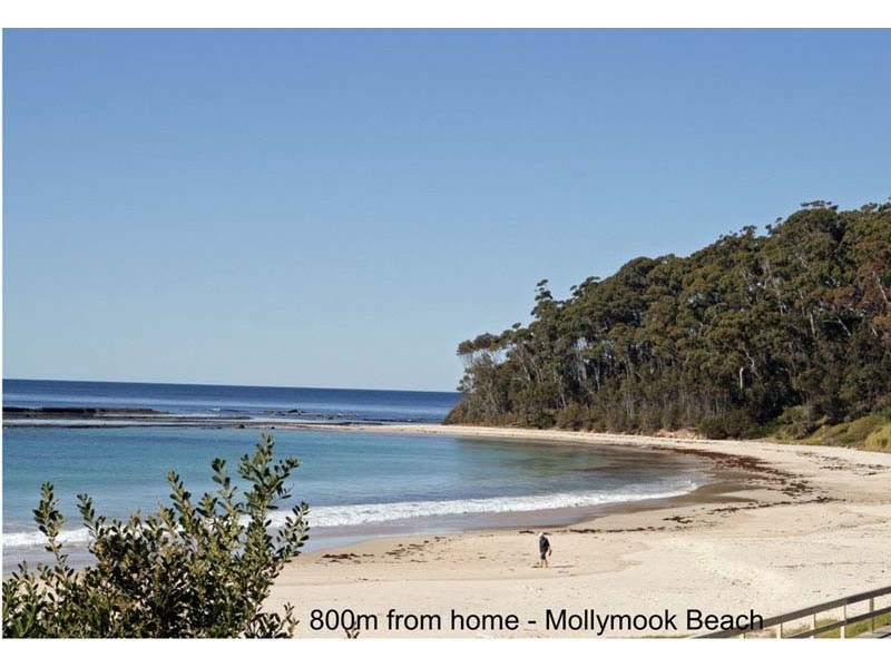 14 Molloy Street, Mollymook NSW 2539