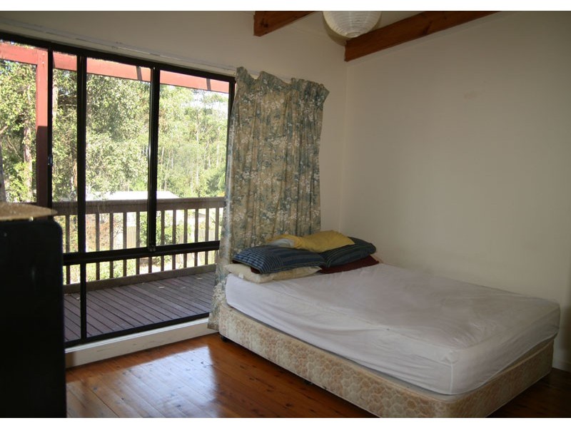 100 Leo Dr, Narrawallee NSW 2539