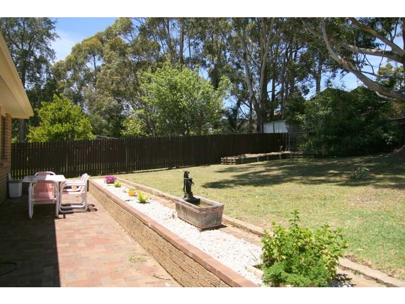 2 Virgo Pl, Narrawallee NSW 2539