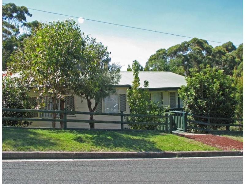 26 Leo Dr, Narrawallee NSW 2539