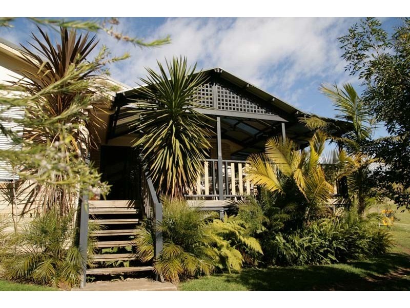 17 Cliffford Cl, Mollymook NSW 2539