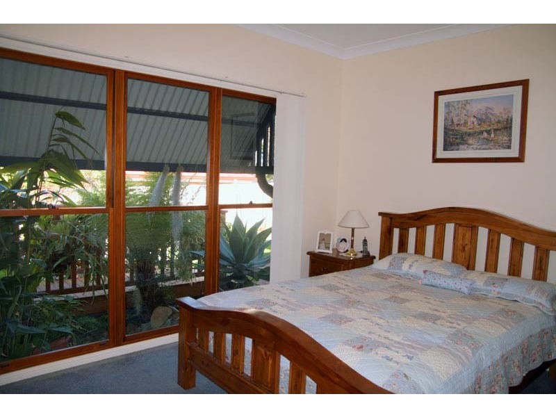 1 Brushbox Dr, Ulladulla NSW 2539