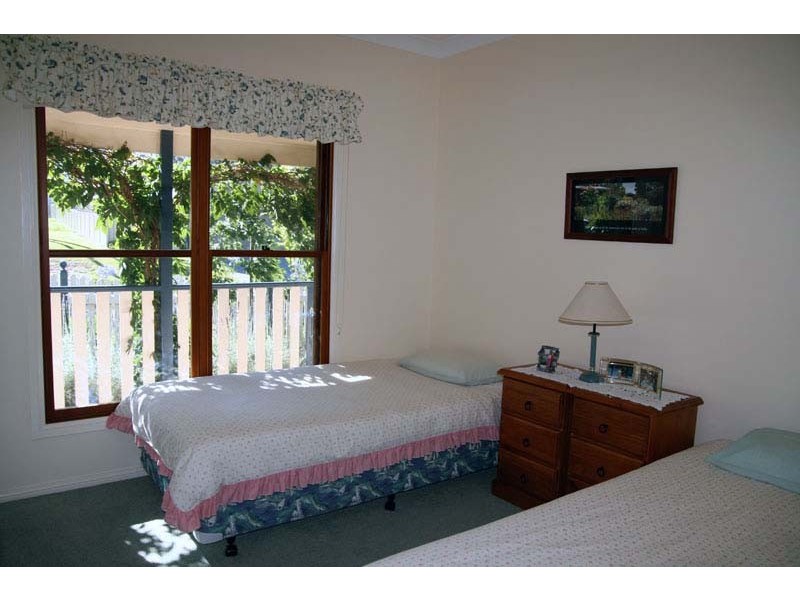 1 Brushbox Dr, Ulladulla NSW 2539